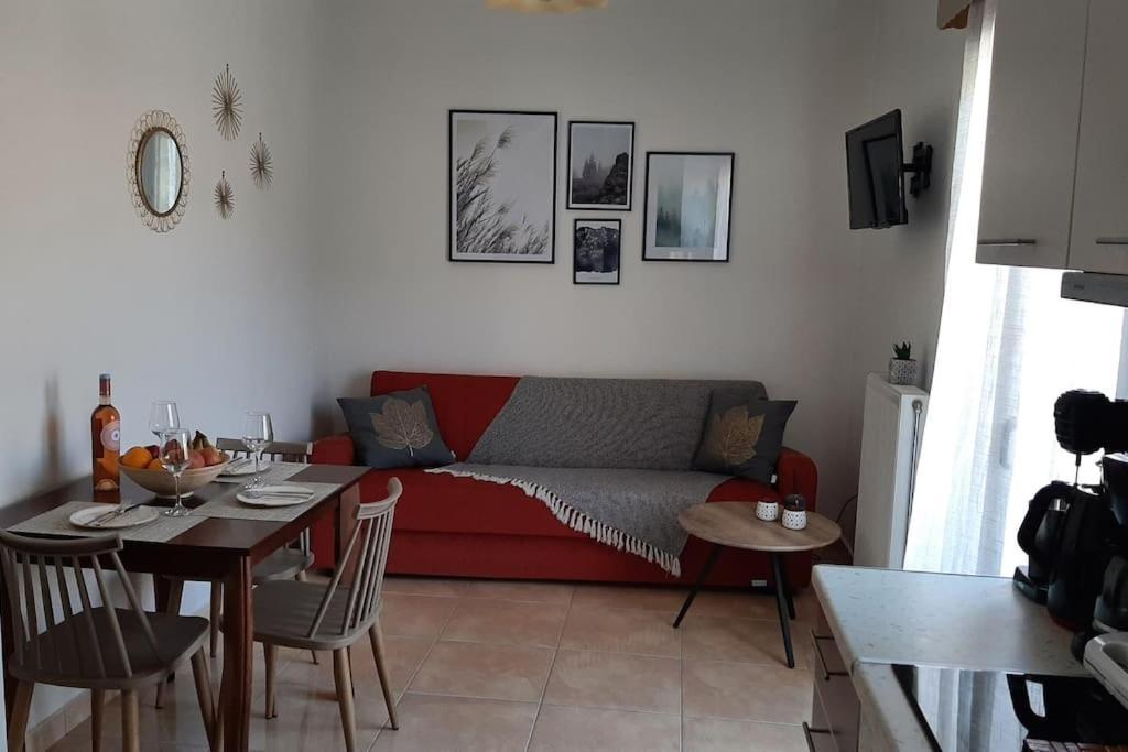 Agapi 'S Place Pylos Buitenkant foto