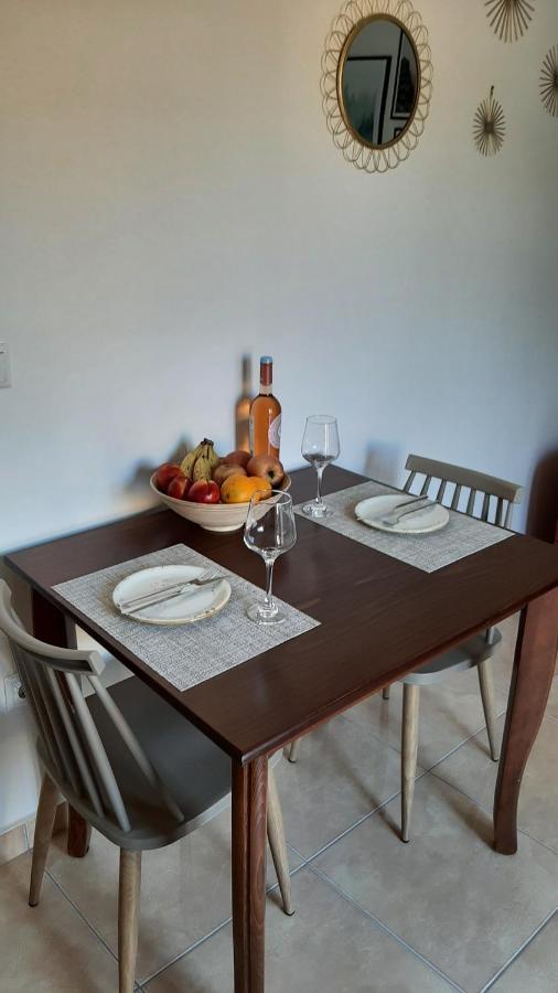 Agapi 'S Place Pylos Buitenkant foto